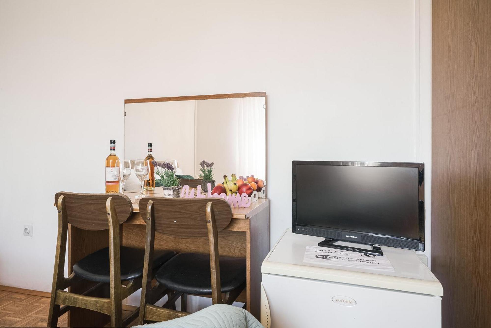 Apartment And Rooms Mrkovic فوديس المظهر الخارجي الصورة