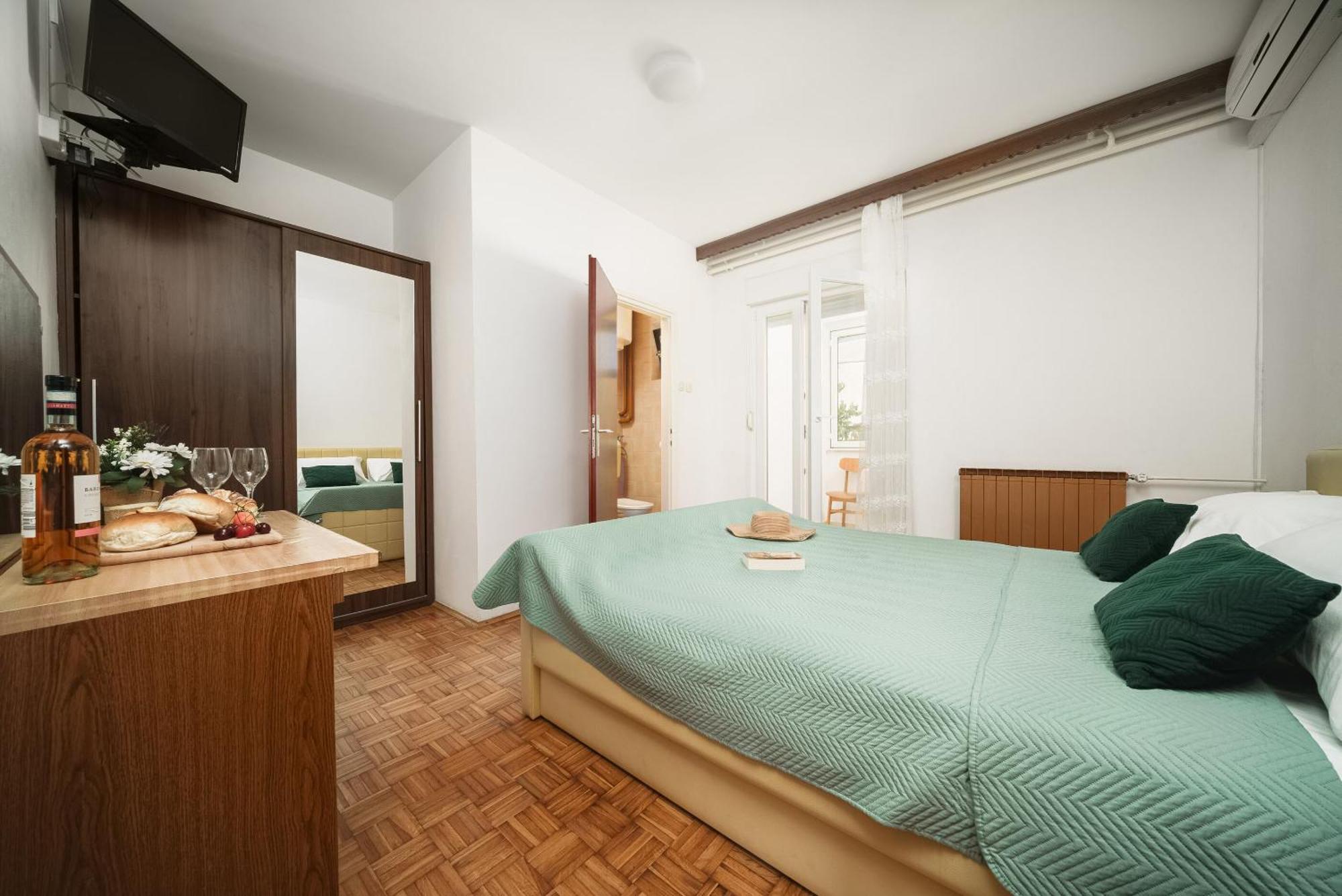 Apartment And Rooms Mrkovic فوديس المظهر الخارجي الصورة